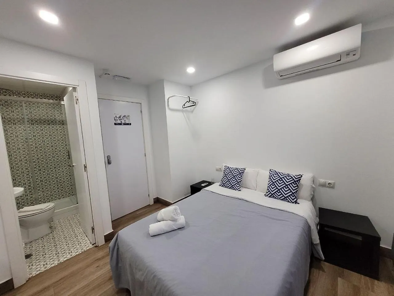 Ayz Elcano - Auto Check-In Property Málaga