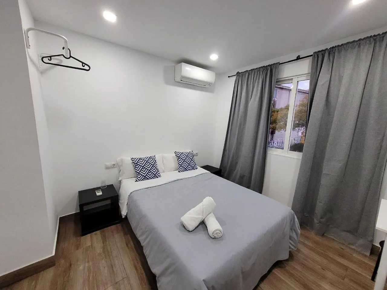 Gasthuis Ayz Elcano - Auto Check-In Property Málaga