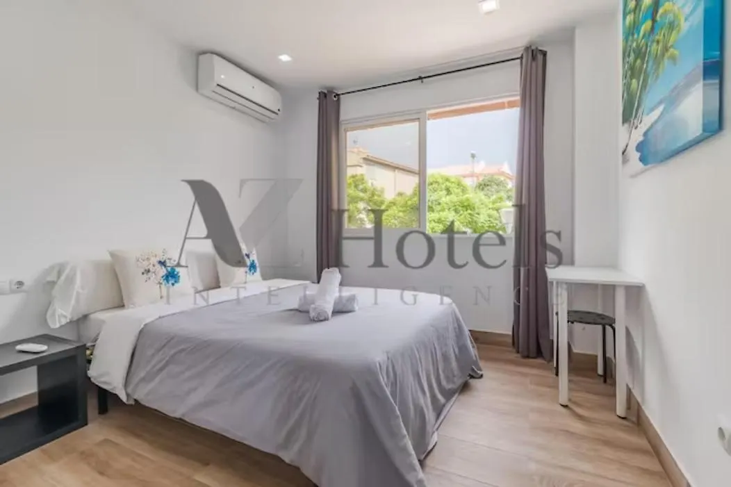 Ayz Elcano - Auto Check-In Property Malaga Guest house