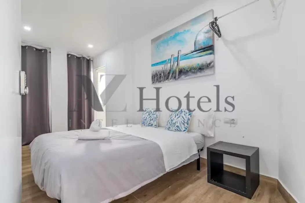 Ayz Elcano - Auto Check-In Property Malaga 0*,
